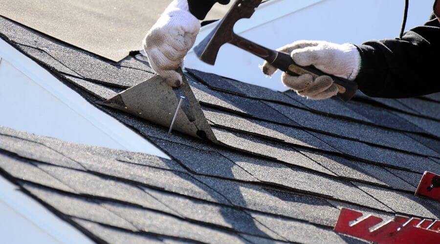 Professional gutter cleaning in South Greenfield, MO
